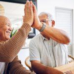 covenant-woods-retirement-columbus-georgia-senior-living-community-tips-building-new-friendships-senior